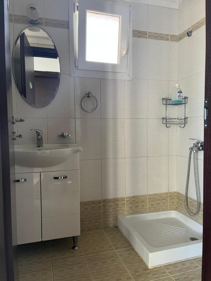 Apartamento Christos Rafína Exterior foto